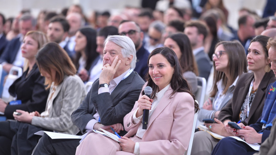 Anghileri: 'Bene sostegno a imprese, sia rapido ed efficace'