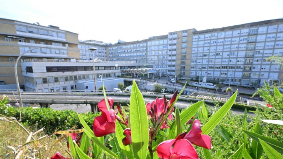 Le pape Fran&ccedil;ois en convalescence apr&egrave;s une op&eacute;ration de l'abdomen