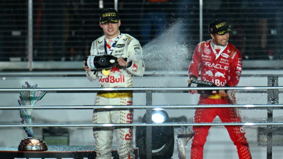 Verstappen triunfa en Las Vegas y el mexicano Pérez asegura el subcampeonato en F1