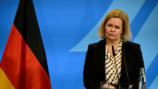 Bundesinnenministerin will mit Aktionsplan gegen Rechtsextremisten vorgehen