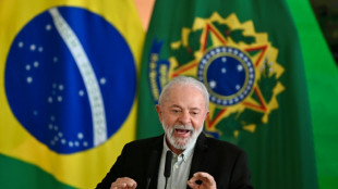 Lula vai &agrave; Argentina para c&uacute;pula do Mercosul e visita a Kirchner