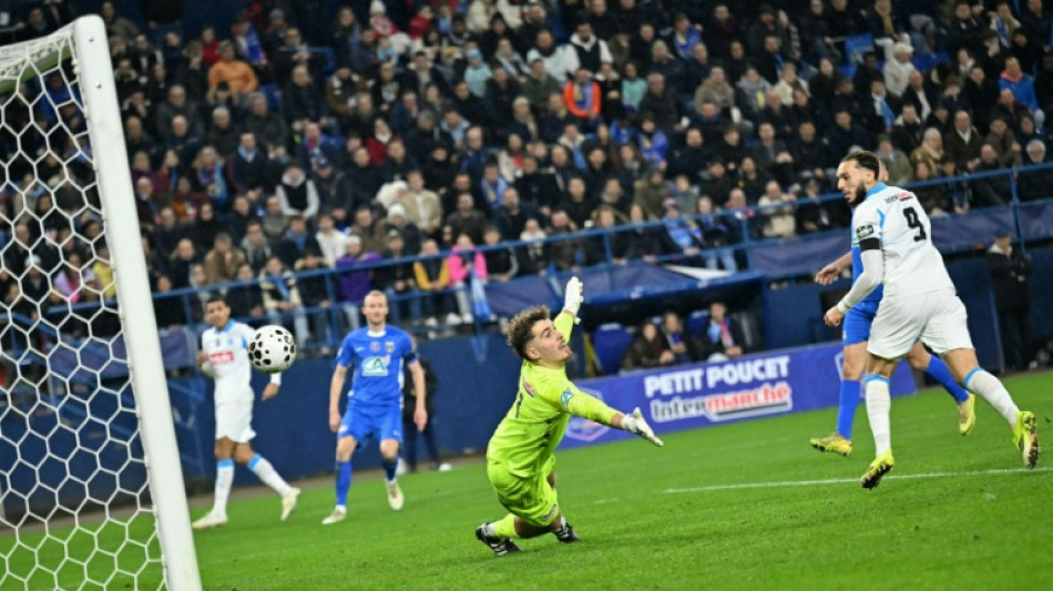 Olympique de Marselha atropela (9-0) time da 6&ordf; divis&atilde;o e avan&ccedil;a na Copa da Fran&ccedil;a
