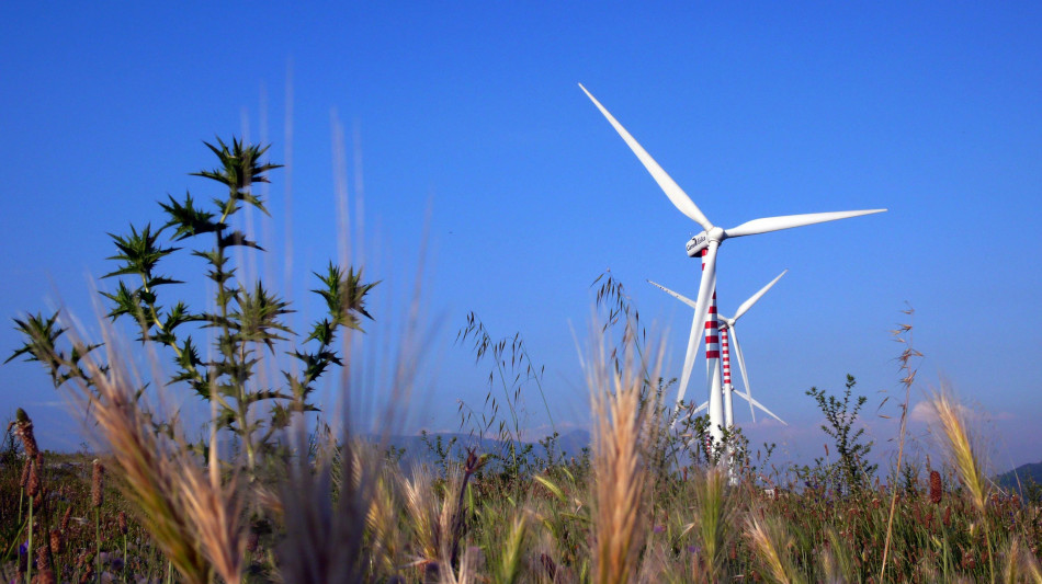 Bei, 'oltre 100 miliardi green bond, primo emittente al mondo'
