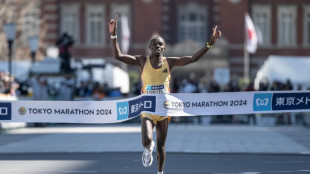 Kipchoge struggles to 10th place as Kipruto wins Tokyo Marathon