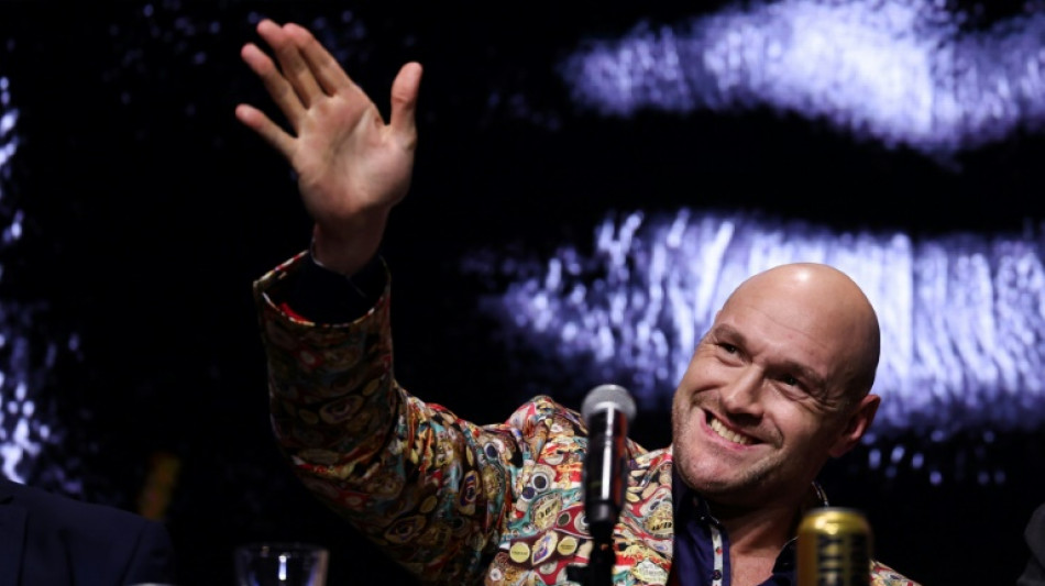 Fury to fight Usyk for undisputed heavyweight crown on February 17