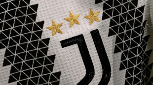 Retirada de 15 pontos da Juventus &eacute; suspensa e puni&ccedil;&atilde;o ser&aacute; reavaliada
