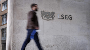 Borsa: l'Europa fiacca dopo Wall Street, Milano -0,3%