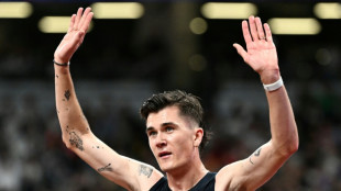 Defending champion Ingebrigtsen into world 5,000m final