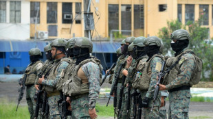 Ecuador aumenta el IVA para financiar el combate al narcotráfico