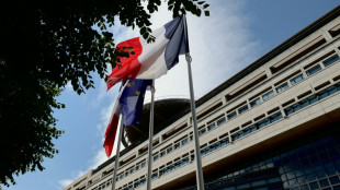 Bercy sous le feu des critiques apr&egrave;s le piratage du fisc