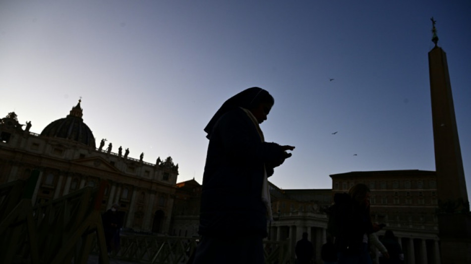 El papa Francisco sufri&oacute; "dos episodios de insuficiencia respiratoria aguda"