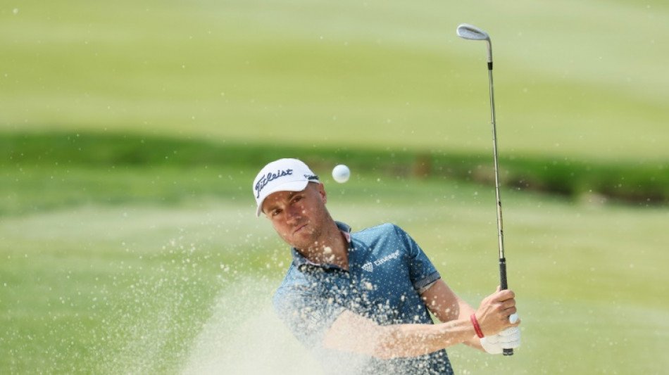 Defending champ Thomas fights through slump for PGA boost