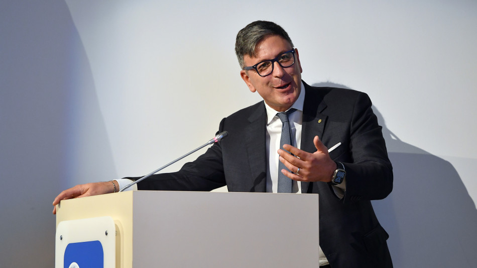 Costantini (Cna), illegalit&agrave; in Italia pari al Pil della Grecia
