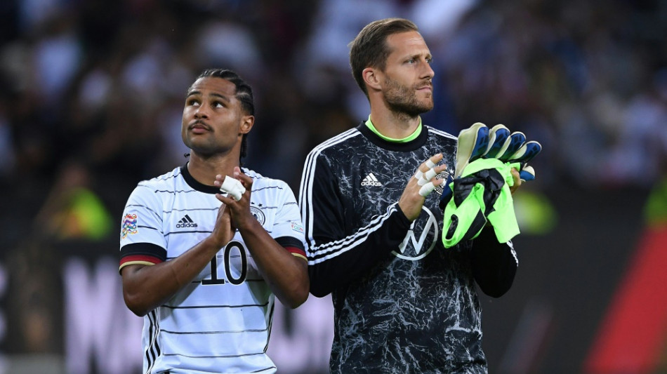 DFB-Team: Gnabry schw&auml;rmt von Baumann