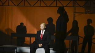Peça teatral satírica sobre Putin faz sucesso na Bulgária