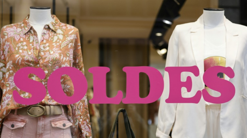 Fin des soldes d'&eacute;t&eacute; en France, les ventes en baisse
