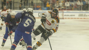 Deutschland Cup: Auftaktsieg f&uuml;r DEB-Frauen