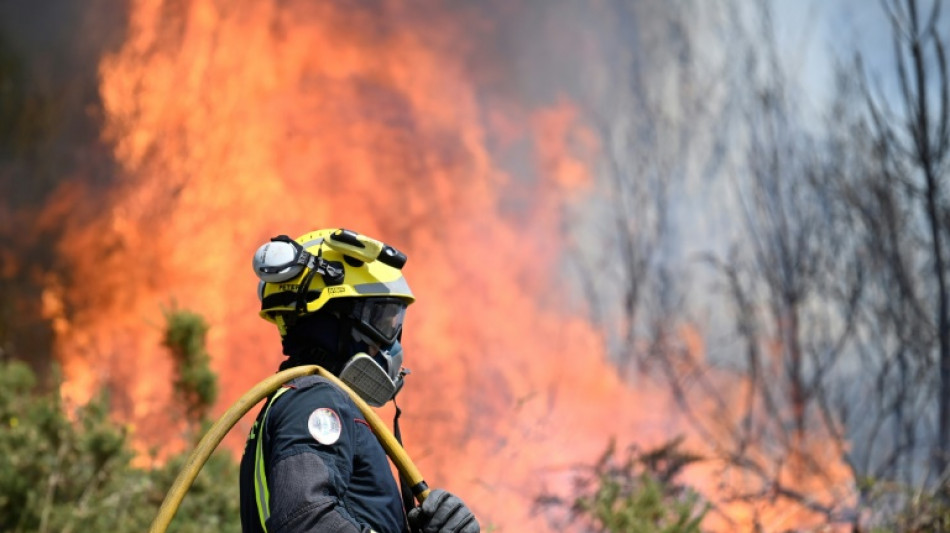 Troca de acusa&ccedil;&otilde;es por inc&ecirc;ndios marca o novo rumo pol&iacute;tico na Espanha