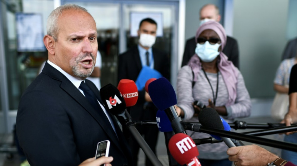 J&eacute;r&ocirc;me Salomon int&egrave;gre la direction de l'OMS