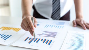 AM nombra a Dave Watrous CEO y a Kelly McAndrew presidente del consejo